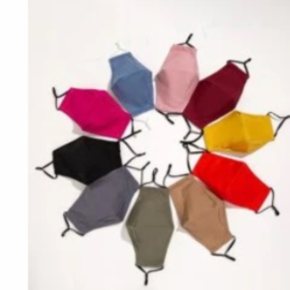 SHEIN Other - Solid Face Mask